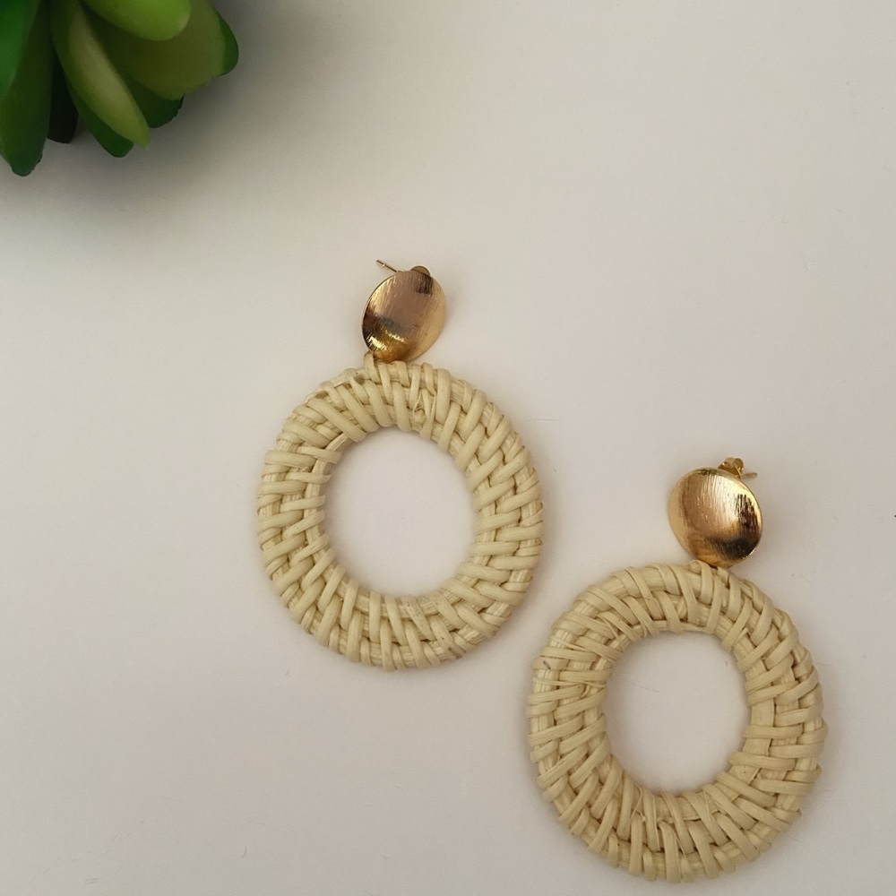 💥NEW💥Handmade paja toquilla earrings